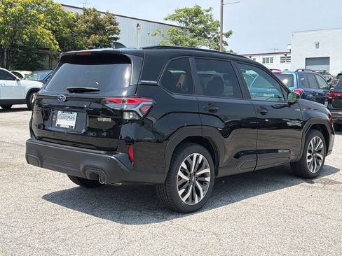 New 2026 Subaru Forester Touring AWD/4WD image 4