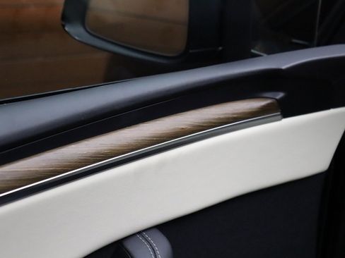 Used 2023 Tesla Model X image 52