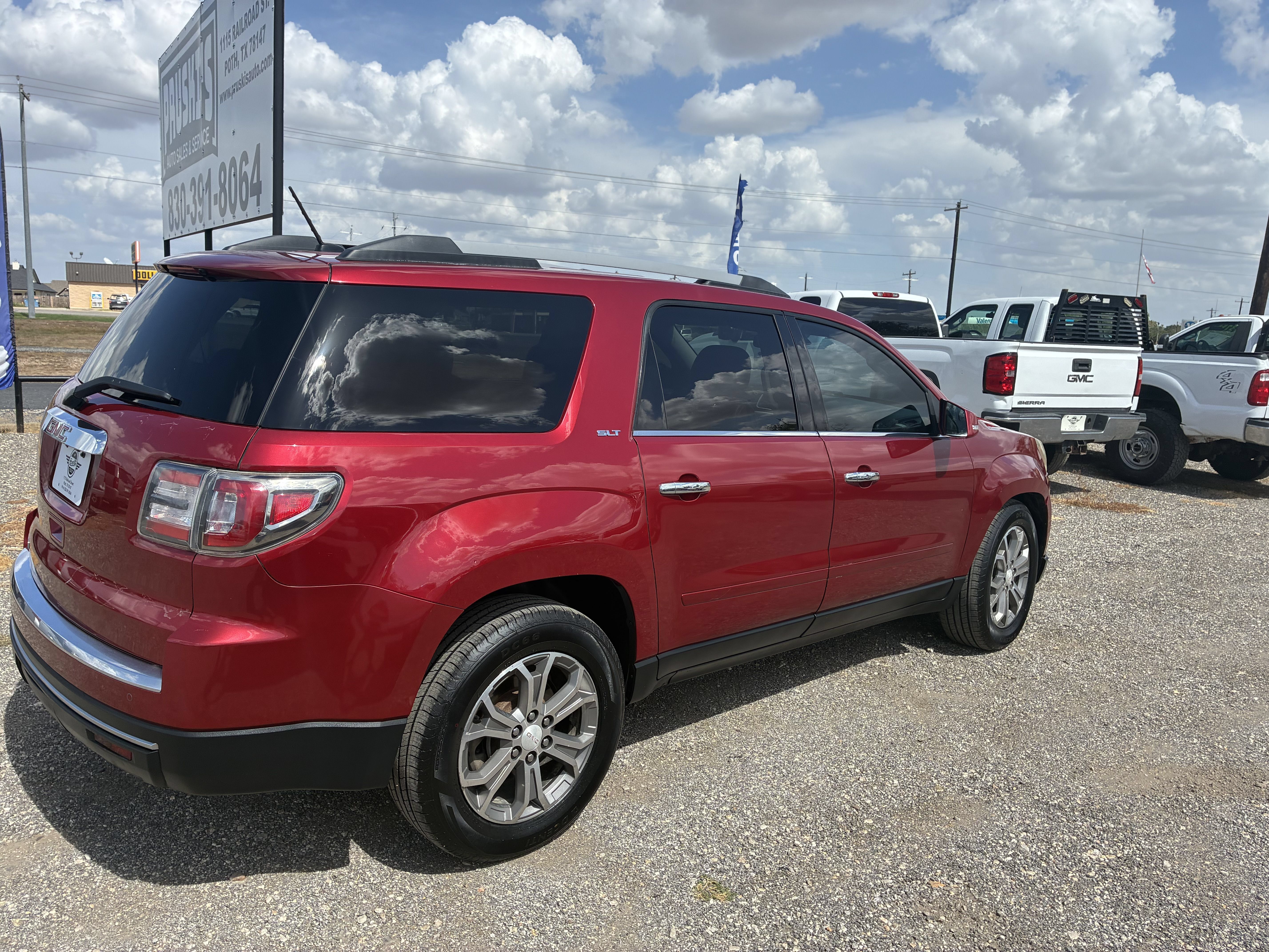 Used 2014 GMC Acadia SLT FWD image 2