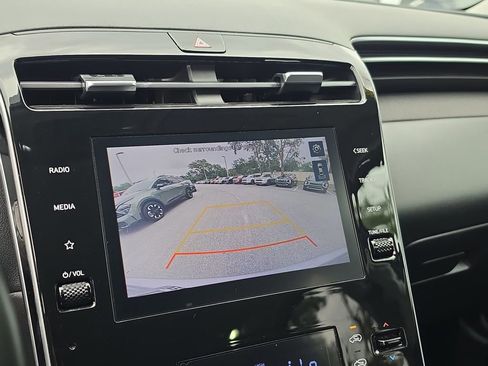 Used 2022 Hyundai Tucson SEL AWD/4WD image 28