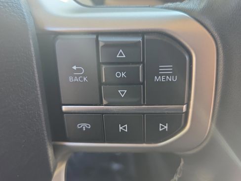 Used 2024 Ford Expedition Limited image 29