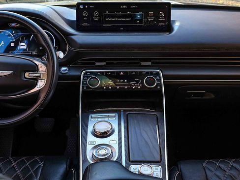 Used 2023 Genesis GV80 3.5T image 11