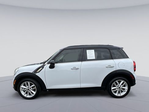 Used 2013 MINI Cooper Countryman S image 2