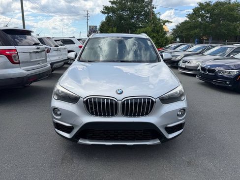 Used 2017 BMW X1 sDrive28i FWD image 2