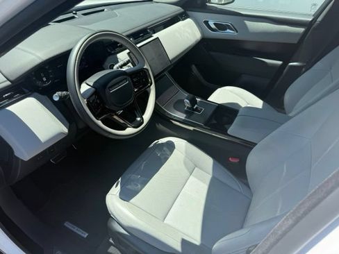 Used 2026 Land Rover Range Rover Velar Dynamic SE AWD/4WD image 11