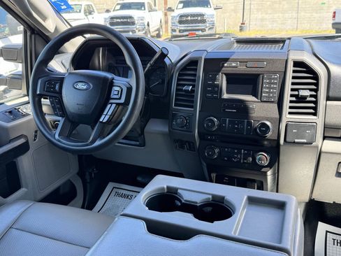 Used 2018 Ford F250 XL w/ Power Equipment Group AWD/4WD image 15