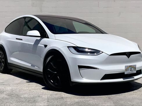 Used 2022 Tesla Model X Plaid AWD/4WD image 21