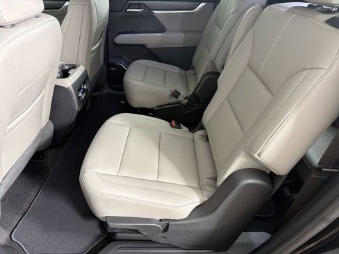 New 2026 GMC Acadia Elevation w/ Elevation Premium Package image 20