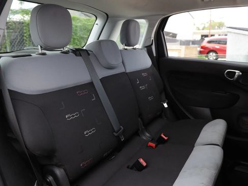 Used 2016 FIAT 500L Pop FWD image 22