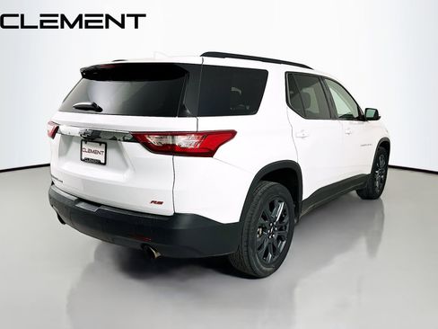 Used 2021 Chevrolet Traverse RS w/ LPO, Floor Liner Package AWD/4WD image 7