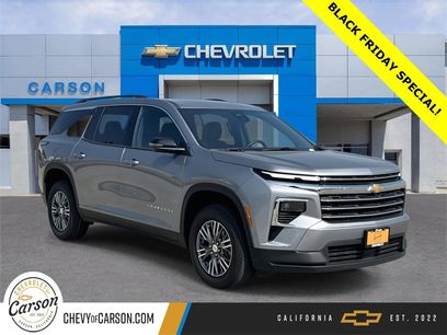 Used 2024 Chevrolet Traverse LT