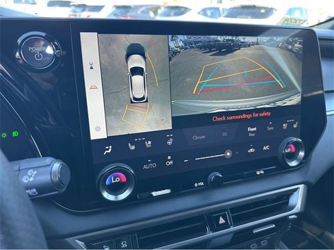 Used 2024 Lexus RX 500h F Sport image 10