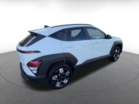 Used 2025 Hyundai Kona SEL image 15