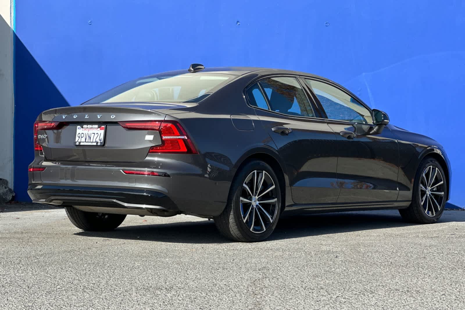 Used 2023 Volvo S60 T8 Plus AWD/4WD image 3