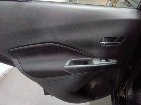 Used 2023 Nissan Kicks SV FWD image 23