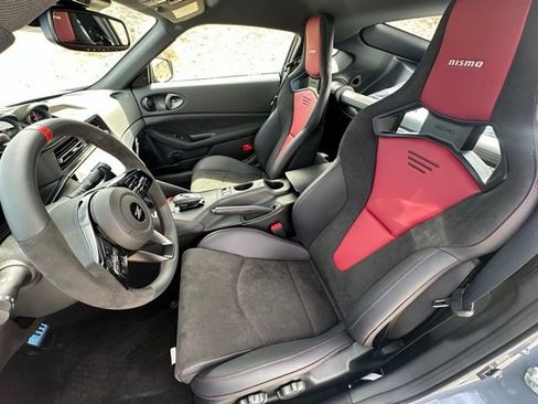 New 2025 Nissan Z NISMO w/ Floor Mat Package RWD image 28