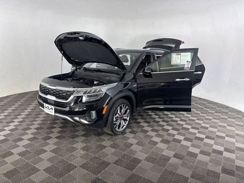 Certified 2023 Kia Seltos SX AWD/4WD image 12