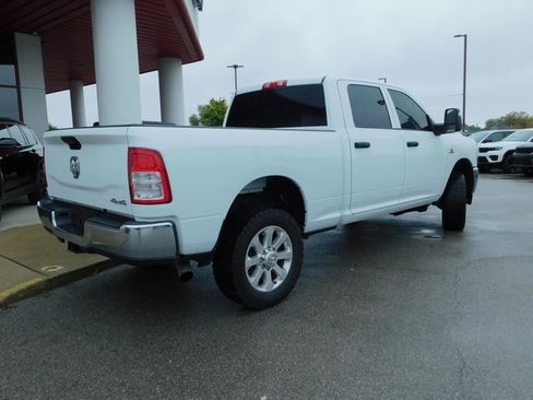 Used 2024 RAM 2500 Tradesman w/ Chrome Appearance Group image 22