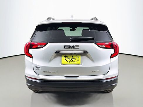 Used 2020 GMC Terrain SLE w/ Driver Convenience Package AWD/4WD image 7