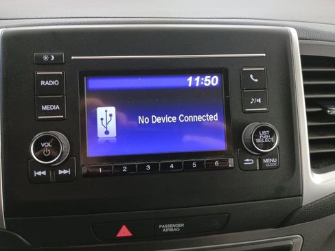 Used 2018 Honda Pilot LX image 22