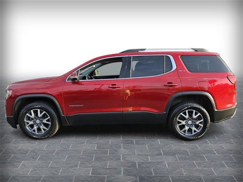 Used 2023 GMC Acadia SLT image 3