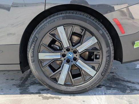 Certified 2023 BMW iX xDrive50 w/ Premium Package AWD/4WD image 24