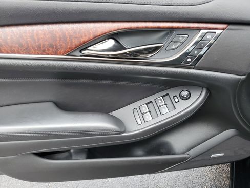 Used 2018 Cadillac CTS Luxury image 16