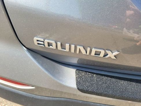 Used 2024 Chevrolet Equinox Premier AWD/4WD image 10