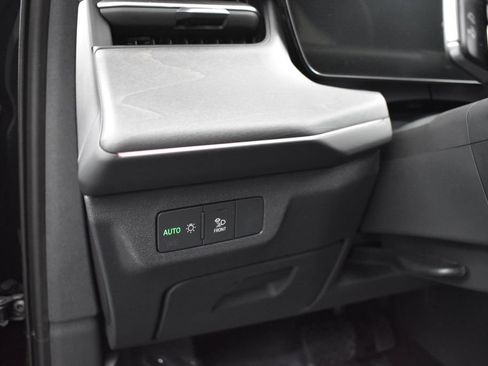 New 2026 Audi Q3 quattro 2.0T AWD/4WD image 8