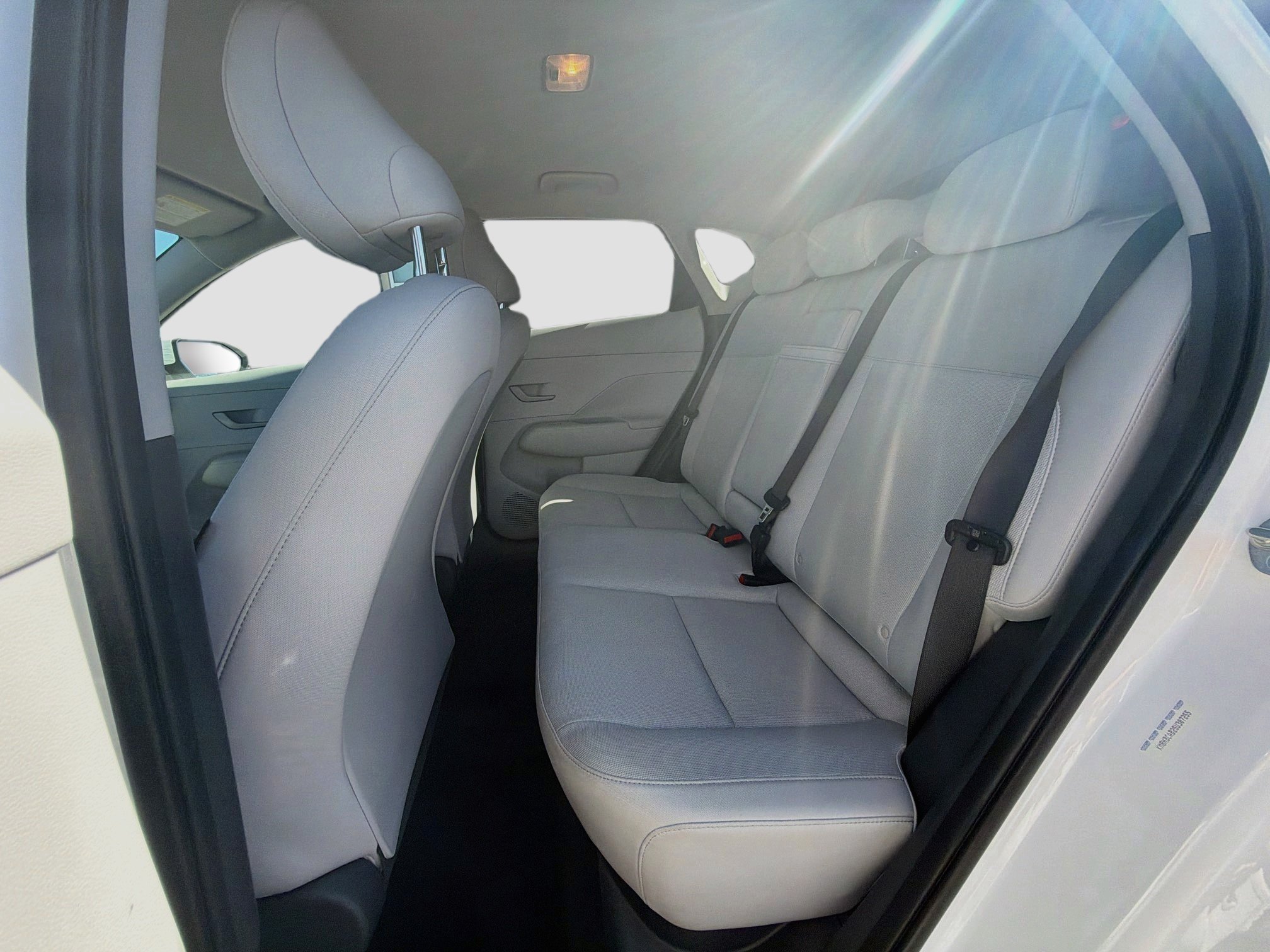 Used 2025 Hyundai Kona SEL AWD/4WD image 28