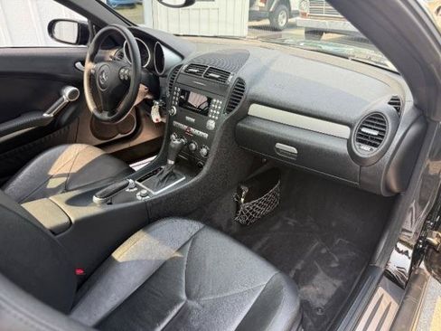 Used 2007 Mercedes-Benz SLK 280 image 7