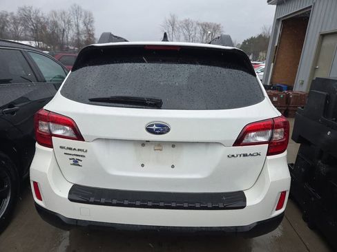 Used 2016 Subaru Outback 2.5i Limited image 6