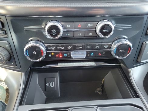 New 2026 Ford F150 Lariat w/ Equipment Group 501A Mid image 19