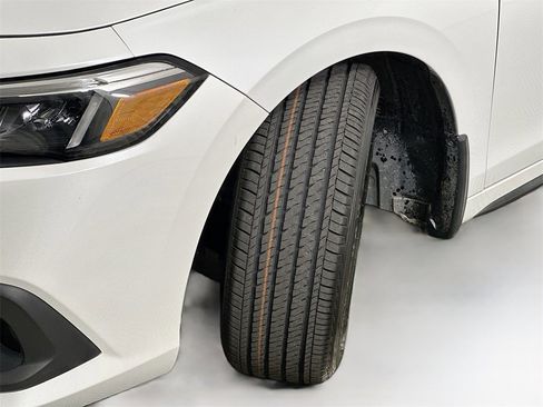 Certified 2023 Honda Civic LX image 25