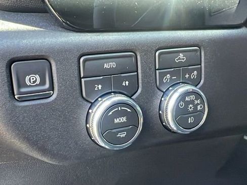 New 2026 GMC Sierra 1500 Elevation AWD/4WD image 12