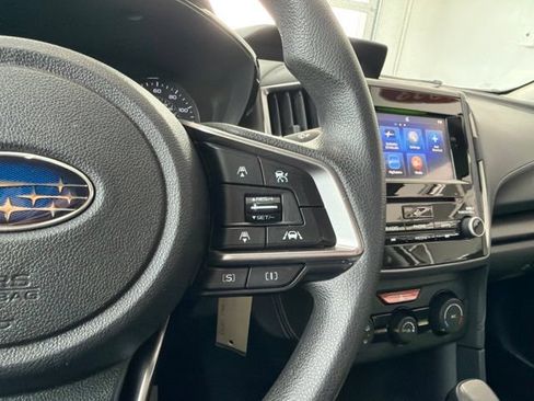 Used 2023 Subaru Impreza 2.0i Premium AWD/4WD image 23