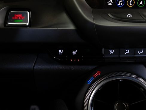 Used 2021 Chevrolet Camaro ZL1 image 35