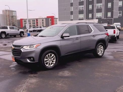 Used 2020 Chevrolet Traverse LT w/ LPO, Floor Liner Package image 4