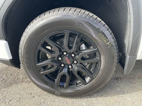 New 2026 GMC Sierra 1500 Elevation AWD/4WD image 32