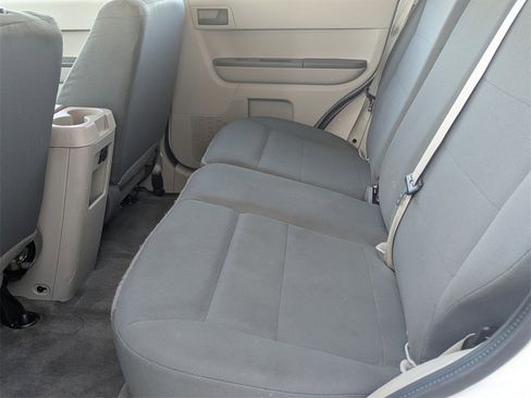 Used 2012 Ford Escape XLS image 18