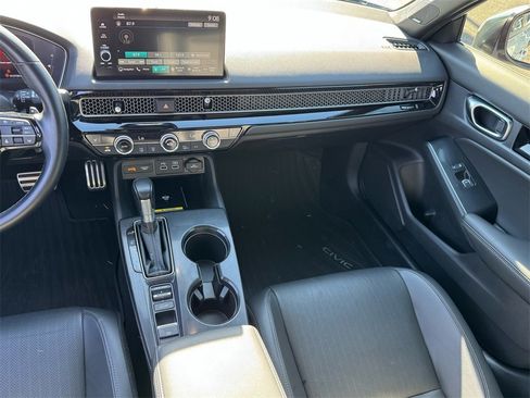 Used 2022 Honda Civic Sport Touring image 14