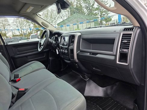 Used 2017 RAM 2500 Tradesman w/ Chrome Appearance Group image 23