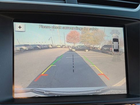 Used 2017 Ford Explorer XLT w/ Equipment Group 202A image 20