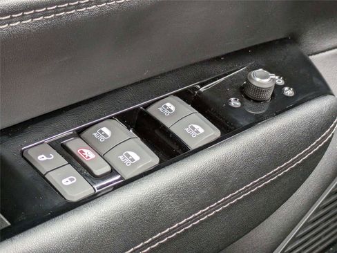 New 2026 Jeep Grand Wagoneer L 2WD w/ Premium Group I image 26