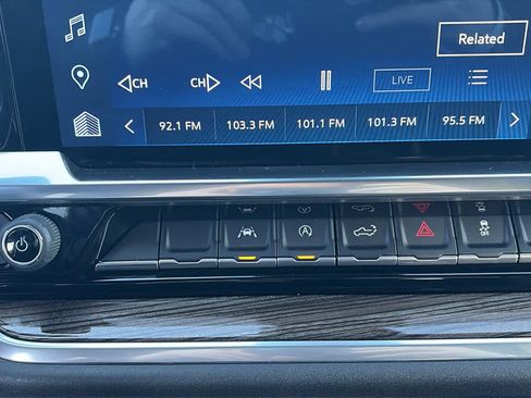 Used 2022 Chevrolet Silverado 1500 LT image 17