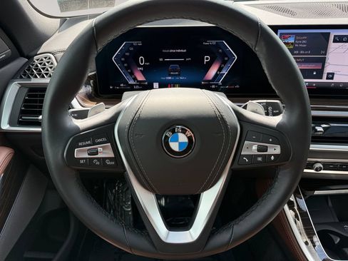 Used 2026 BMW X5 xDrive40i AWD/4WD image 12