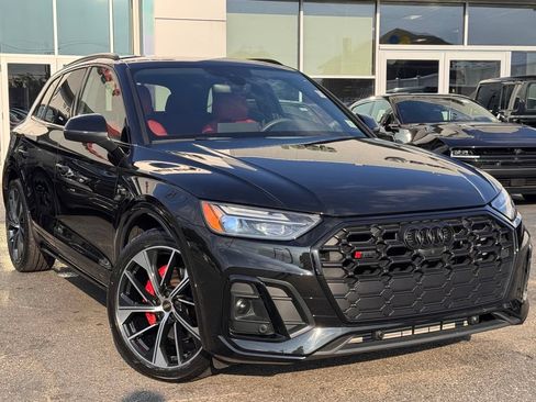 Used 2024 Audi SQ5 Premium Plus AWD/4WD image 2