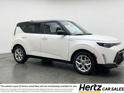 Used 2025 Kia Soul LX w/ LX Technology Package