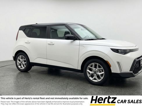 Used 2025 Kia Soul LX w/ LX Technology Package image 1