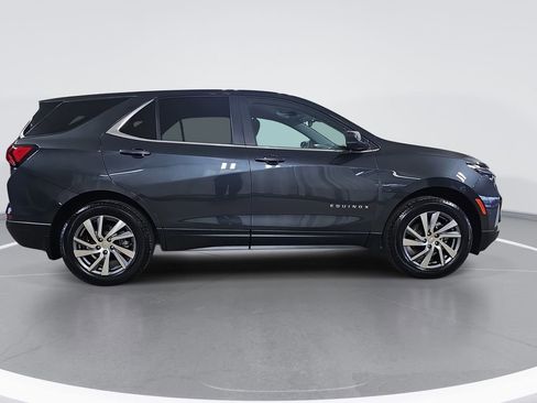 Certified 2023 Chevrolet Equinox LT image 2